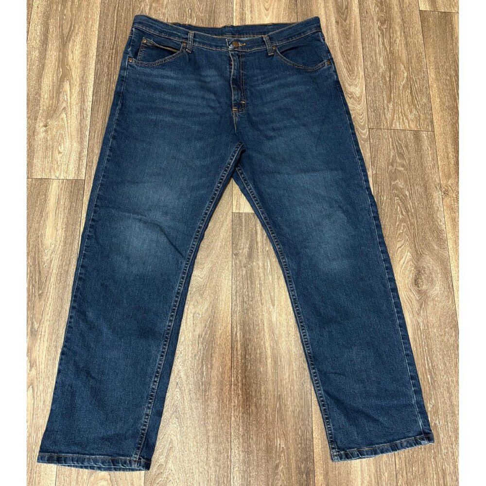 WRANGLER MENS DENIM BLUE JEANS SIZE 36X30 STRAIGHT LEG STRETCH 5 POCKETS WORK